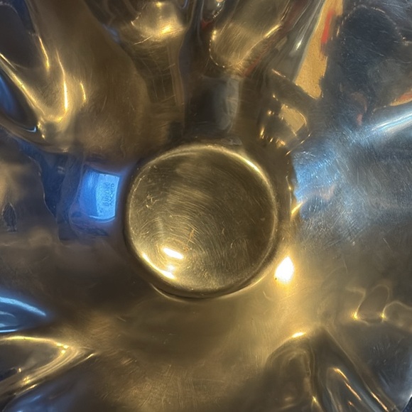 Beatriz Ball Vento Polished Aluminum Pearl Bowl - Picture 4 of 5